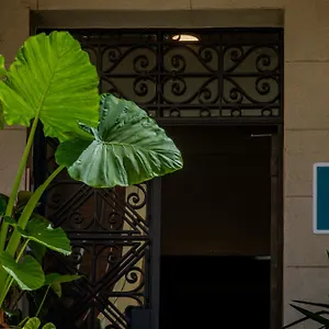 Verdi 254 Bed & Breakfast